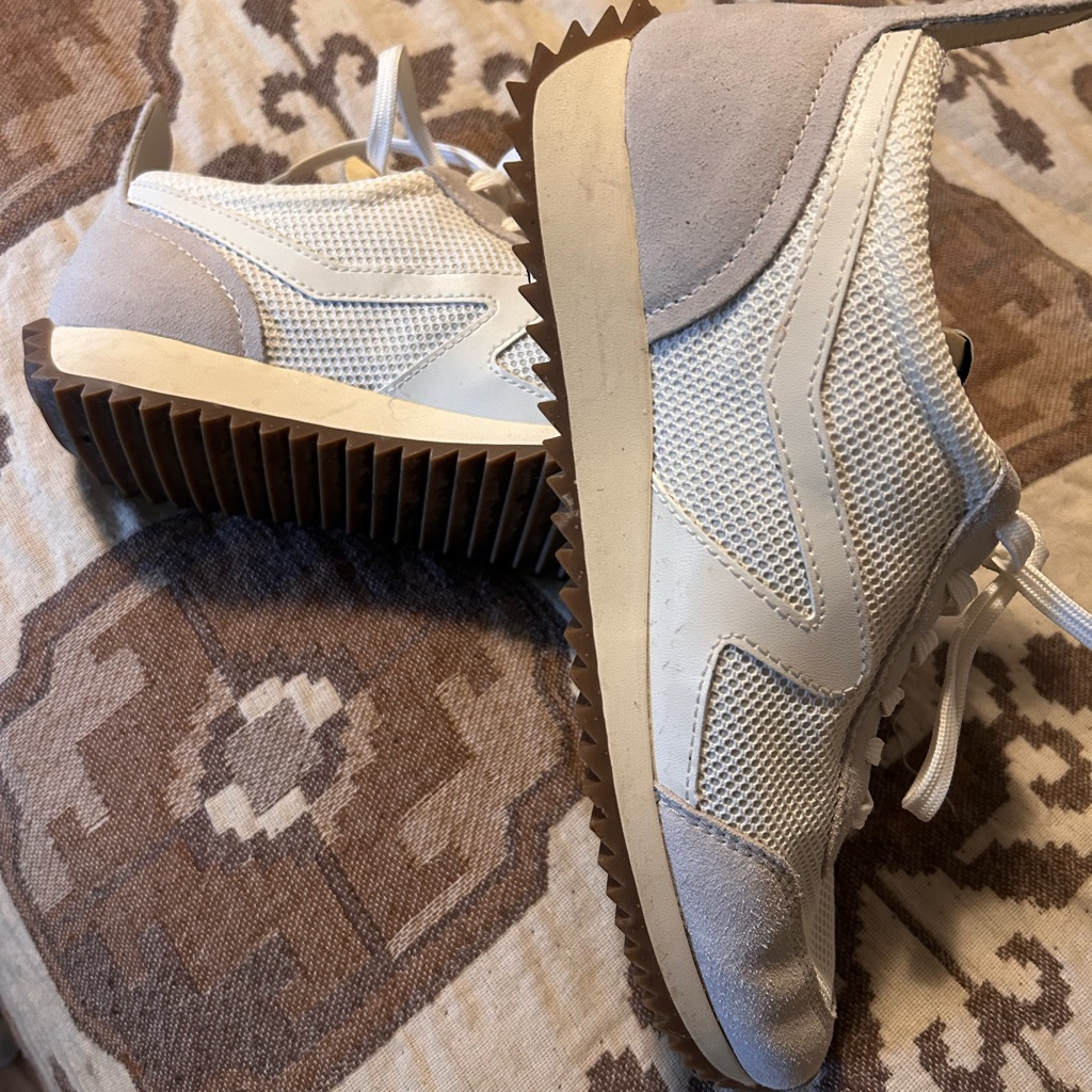 White And Gray Casual Sneakers With Brown Sole